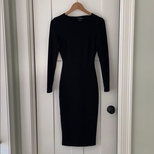 The Fifth Black Dress - XS